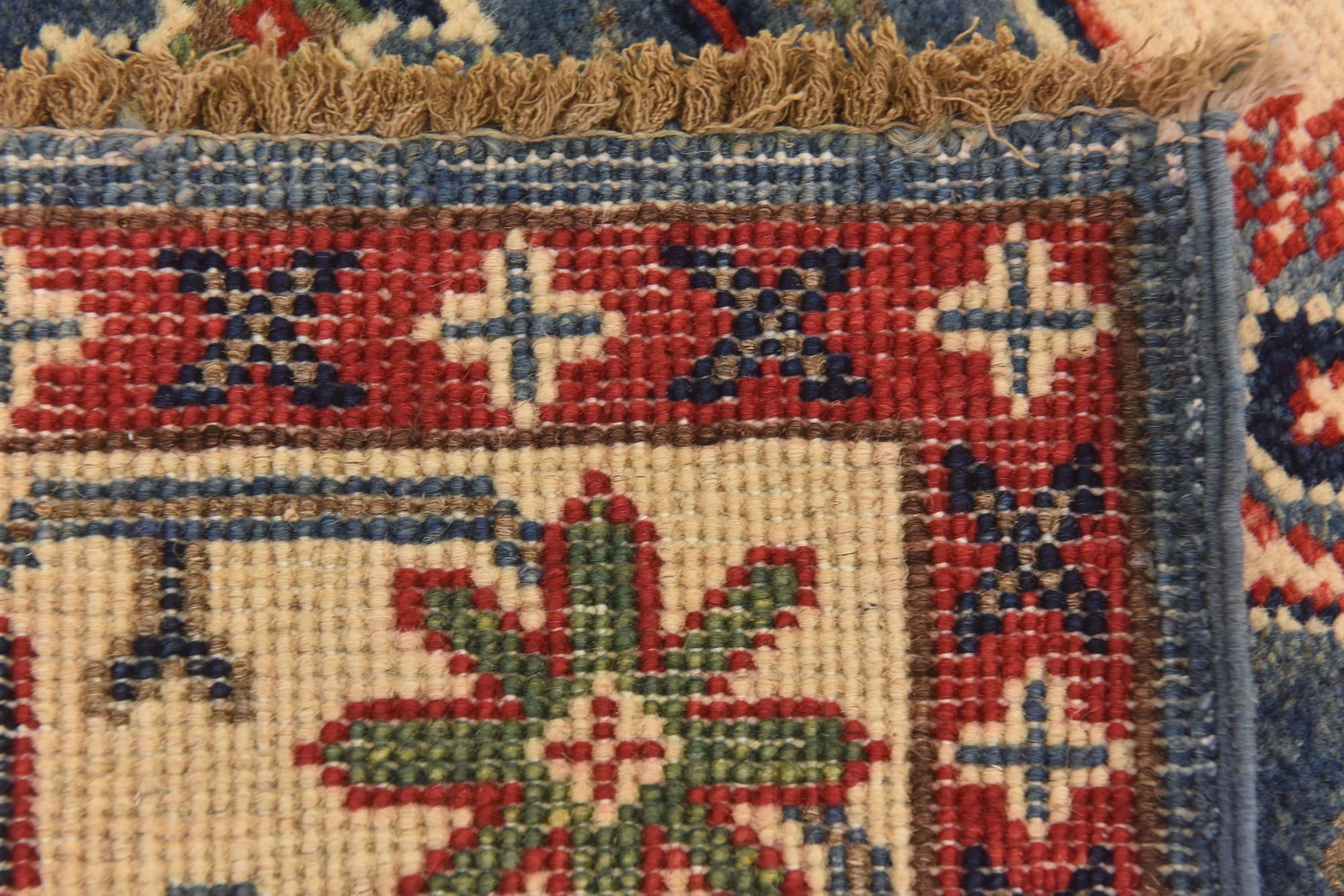 2' 8 x 4' 2 Hand Knotted Kazak Rug