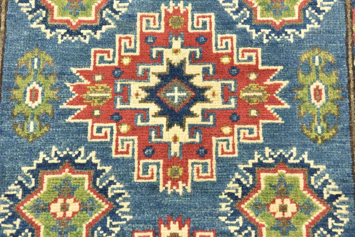 2' 9 x 4' 2 Hand Knotted Kazak Rug