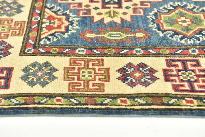 2' 9 x 4' 2 Hand Knotted Kazak Rug