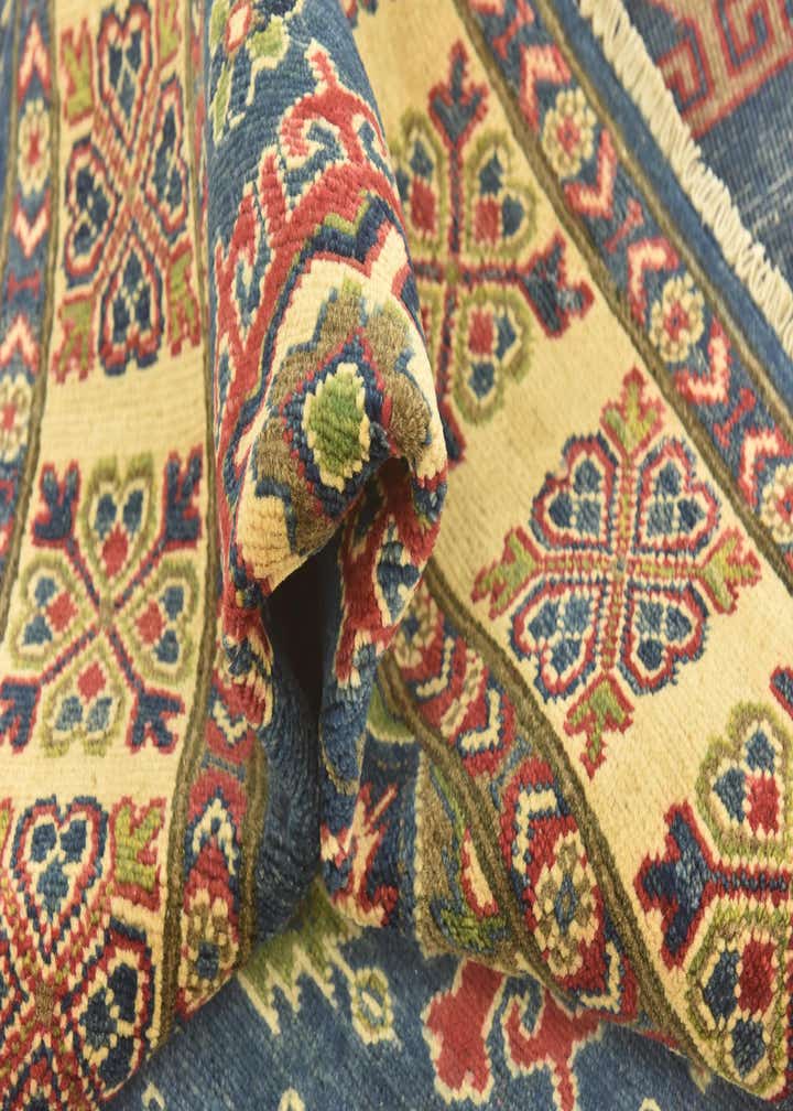 5' x 6' 6 Hand Knotted Kazak Rug