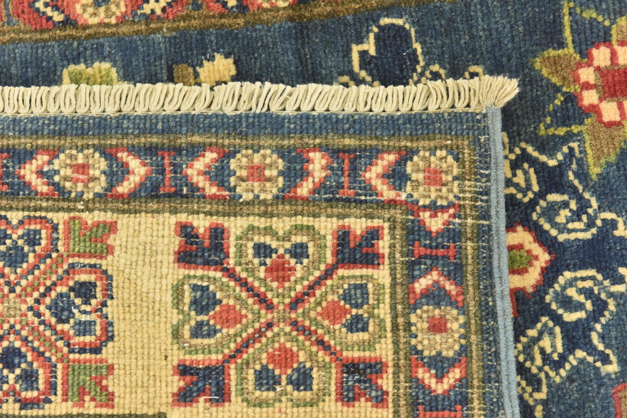 5' x 6' 6 Hand Knotted Kazak Rug