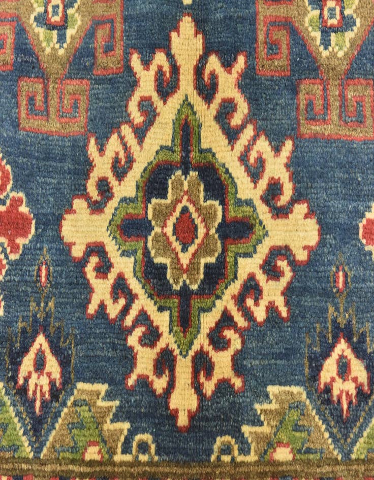 Detail image of 5' x 6' 6 Hand Knotted Kazak Rug