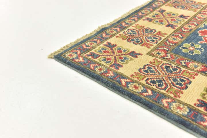 5' x 6' 6 Hand Knotted Kazak Rug