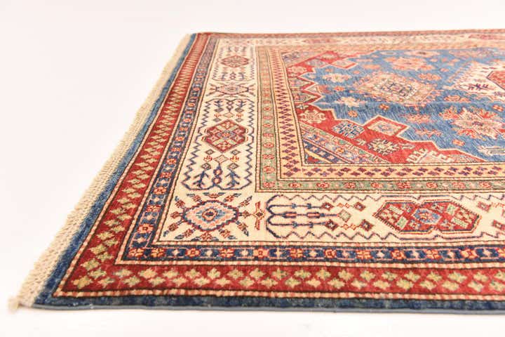 5' 8 x 7' 8 Hand Knotted Kazak Oriental Rug