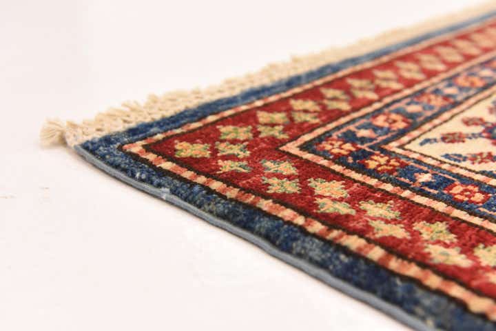 5' 8 x 7' 8 Hand Knotted Kazak Oriental Rug