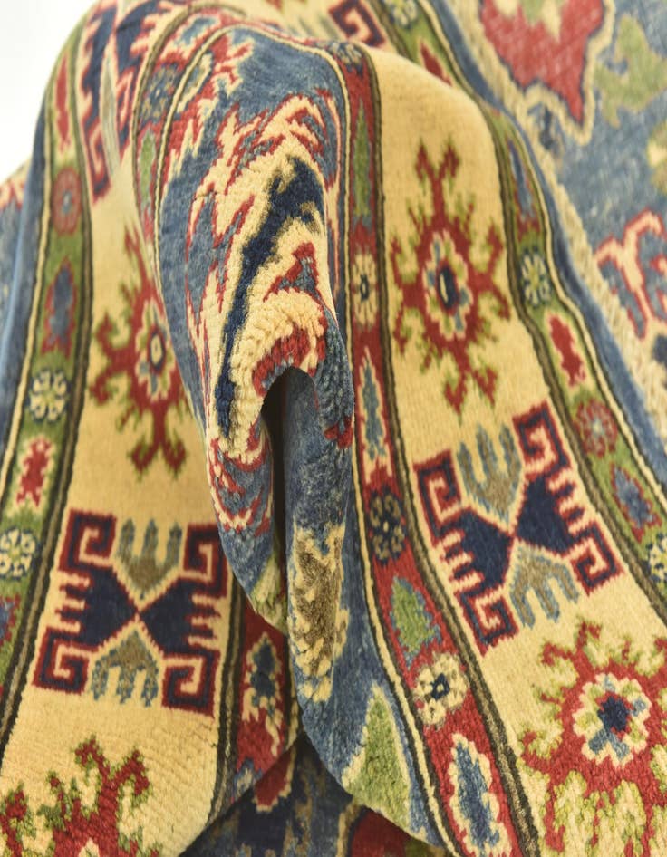 Detail image of 4' x 6' Hand Knotted Kazak Rug