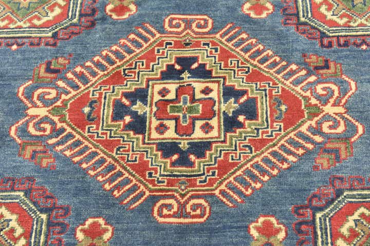 5' 8 x 7' 9 Hand Knotted Kazak Rug