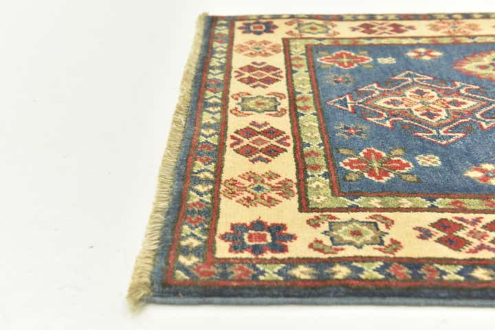 2' 7 x 4' 3 Hand Knotted Kazak Rug