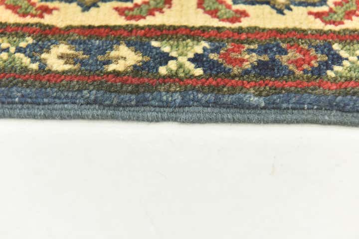 2' 7 x 4' 3 Hand Knotted Kazak Rug