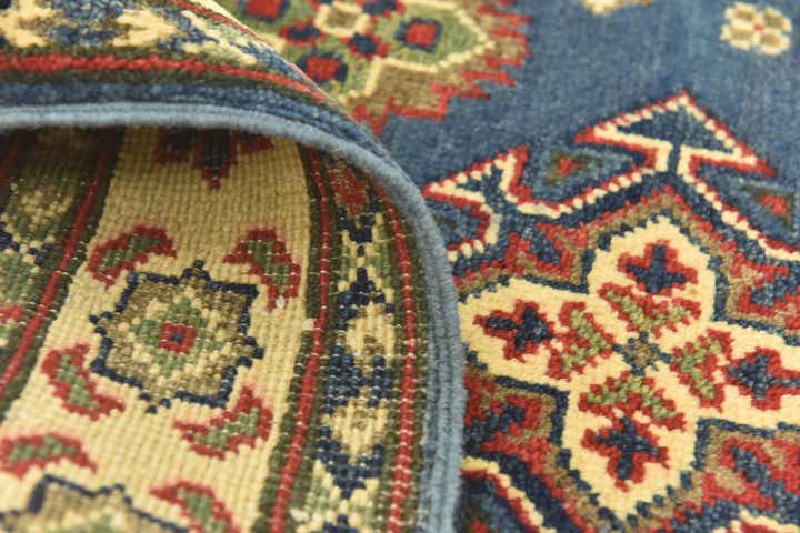 2' 7 x 4' 3 Hand Knotted Kazak Rug