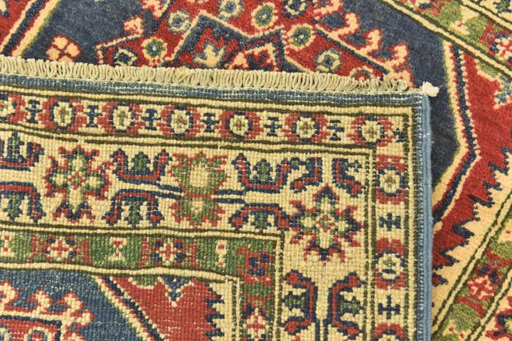 2' 8 x 4' Hand Knotted Kazak Rug