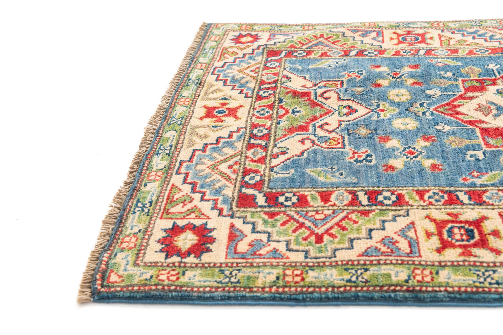 2' 8 x 4' 2 Hand Knotted Kazak Rug