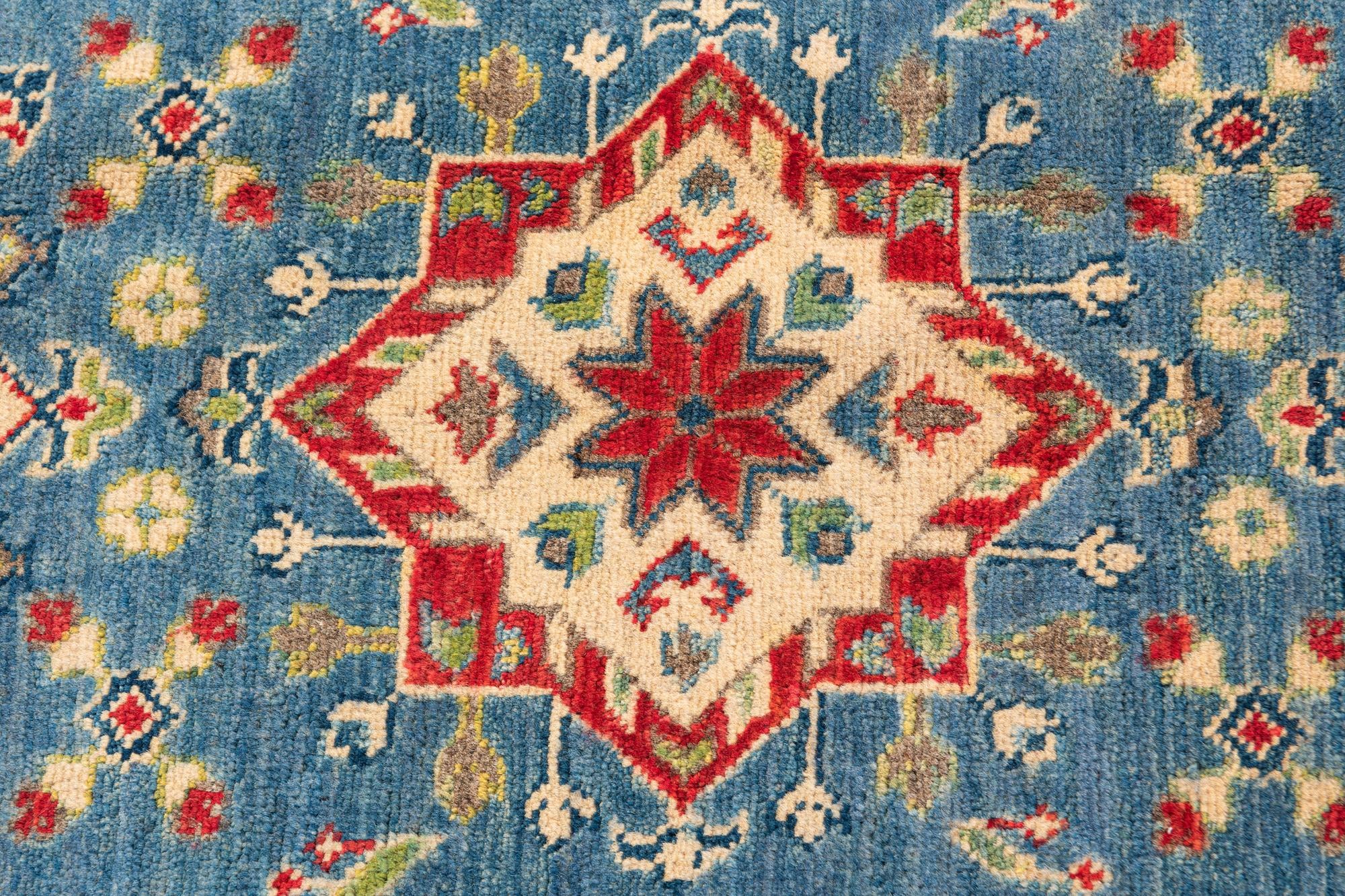 2' 8 x 4' 2 Hand Knotted Kazak Rug