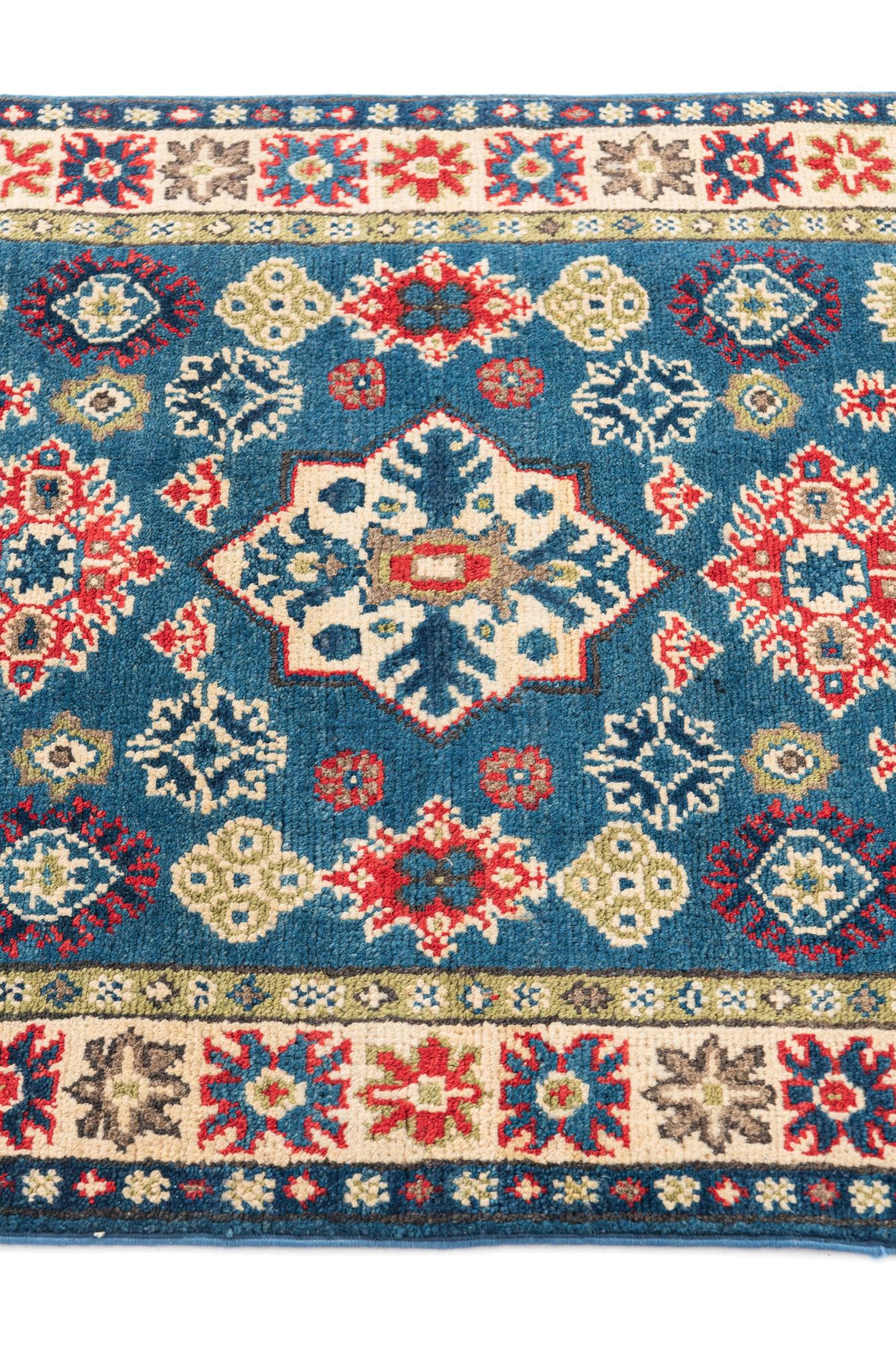 2' 7 x 4' 2 Hand Knotted Kazak Rug
