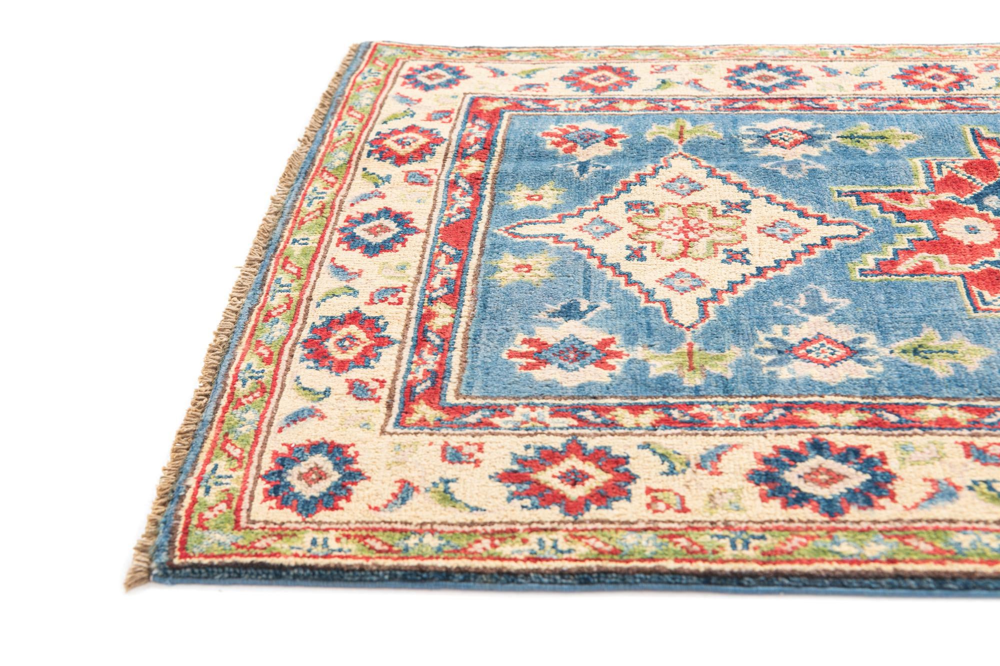 2' 7 x 4' Hand Knotted Kazak Rug