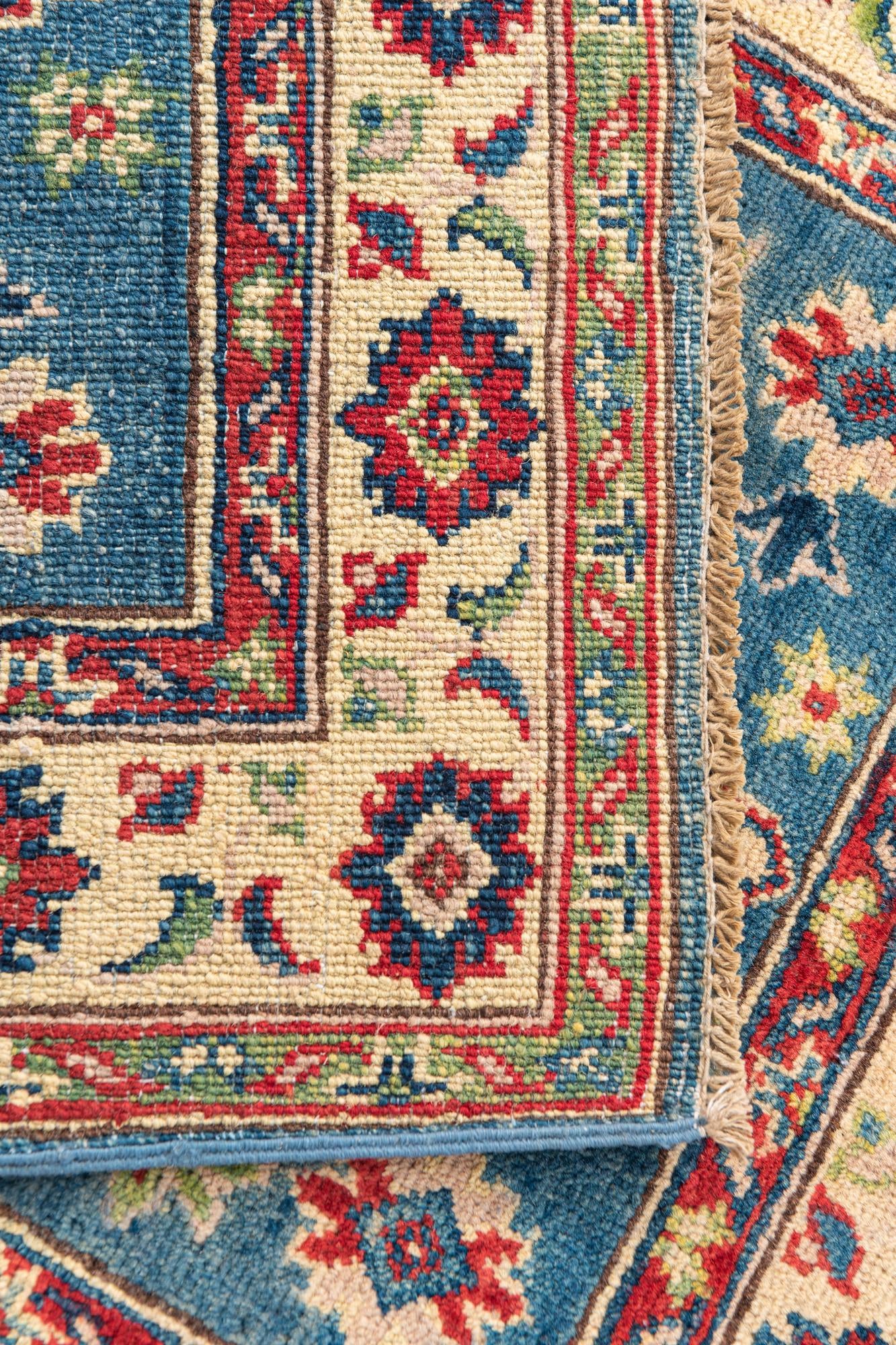 2' 7 x 4' Hand Knotted Kazak Rug