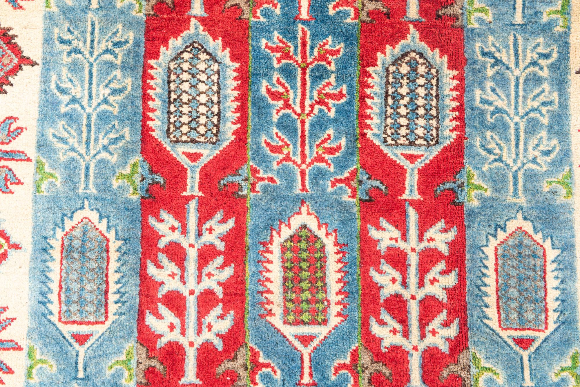 4' x 6' Hand Knotted Kazak Rug