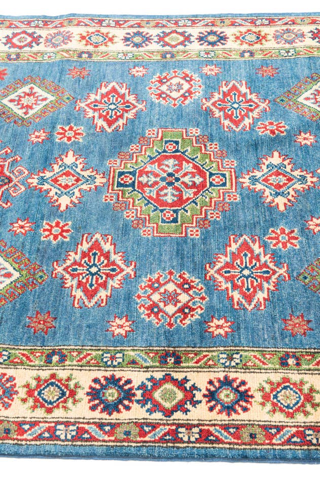 Detail image of 4' x 6' 1 Hand Knotted Kazak Rug