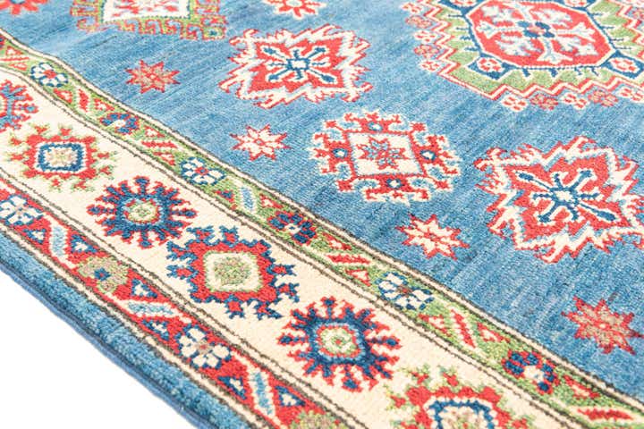4' x 6' 1 Hand Knotted Kazak Rug