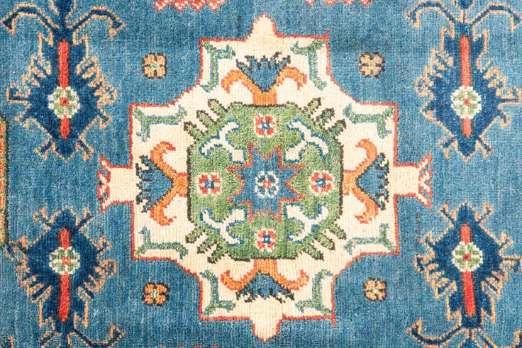Detail image of 4' x 6' 1 Hand Knotted Kazak Rug