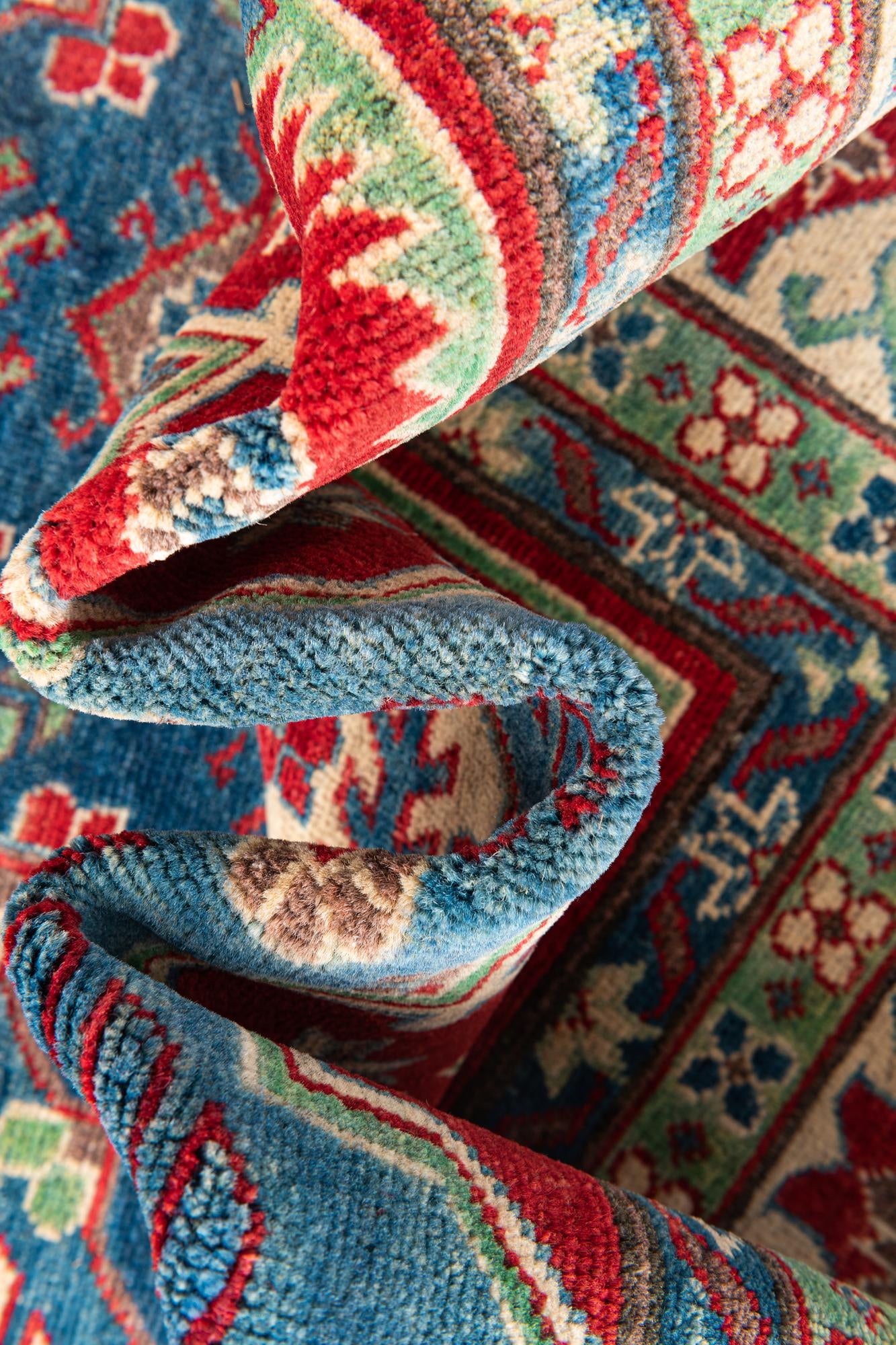 6' 8 x 9' 8 Hand Knotted Kazak Rug