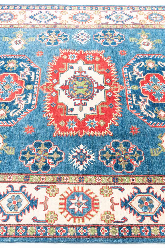6' 1 x 9' Hand Knotted Kazak Rug