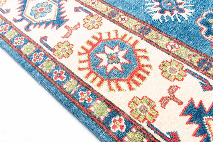 6' 1 x 9' Hand Knotted Kazak Rug