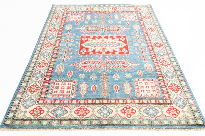 4' 10 x 6' 9 Hand Knotted Kazak Rug