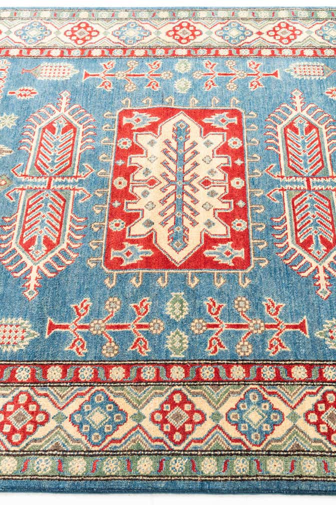 4' 10 x 6' 9 Hand Knotted Kazak Rug