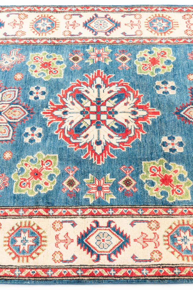 Detail image of 4' 1 x 6' 6 Hand Knotted Kazak Rug