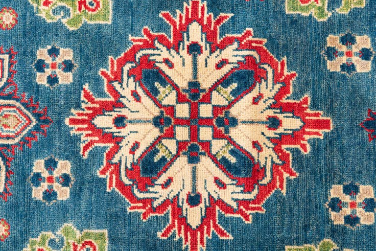 Detail image of 4' 1 x 6' 6 Hand Knotted Kazak Rug