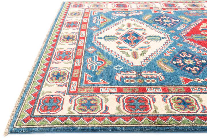 4' x 6' 1 Hand Knotted Kazak Rug