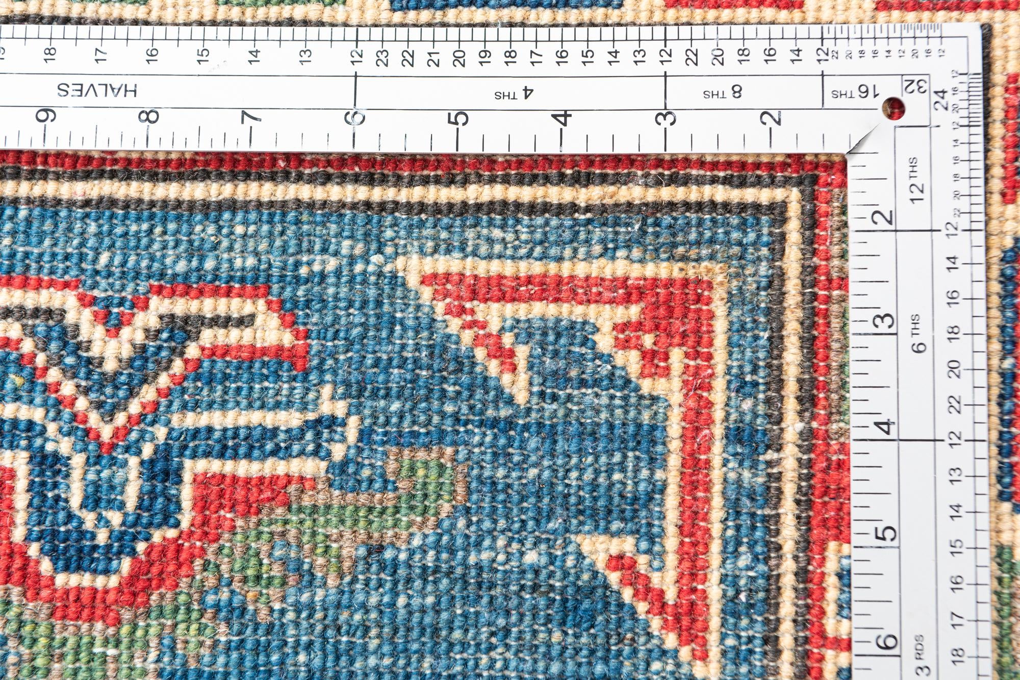 4' x 6' 1 Hand Knotted Kazak Rug