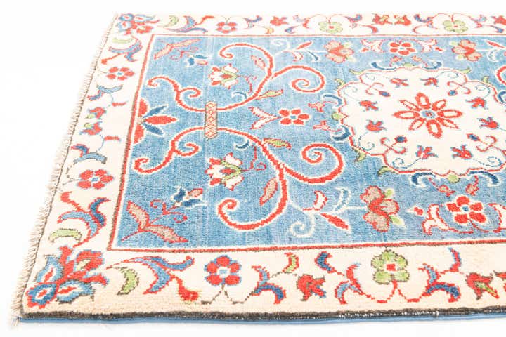 2' 8 x 4' Hand Knotted Kazak Rug