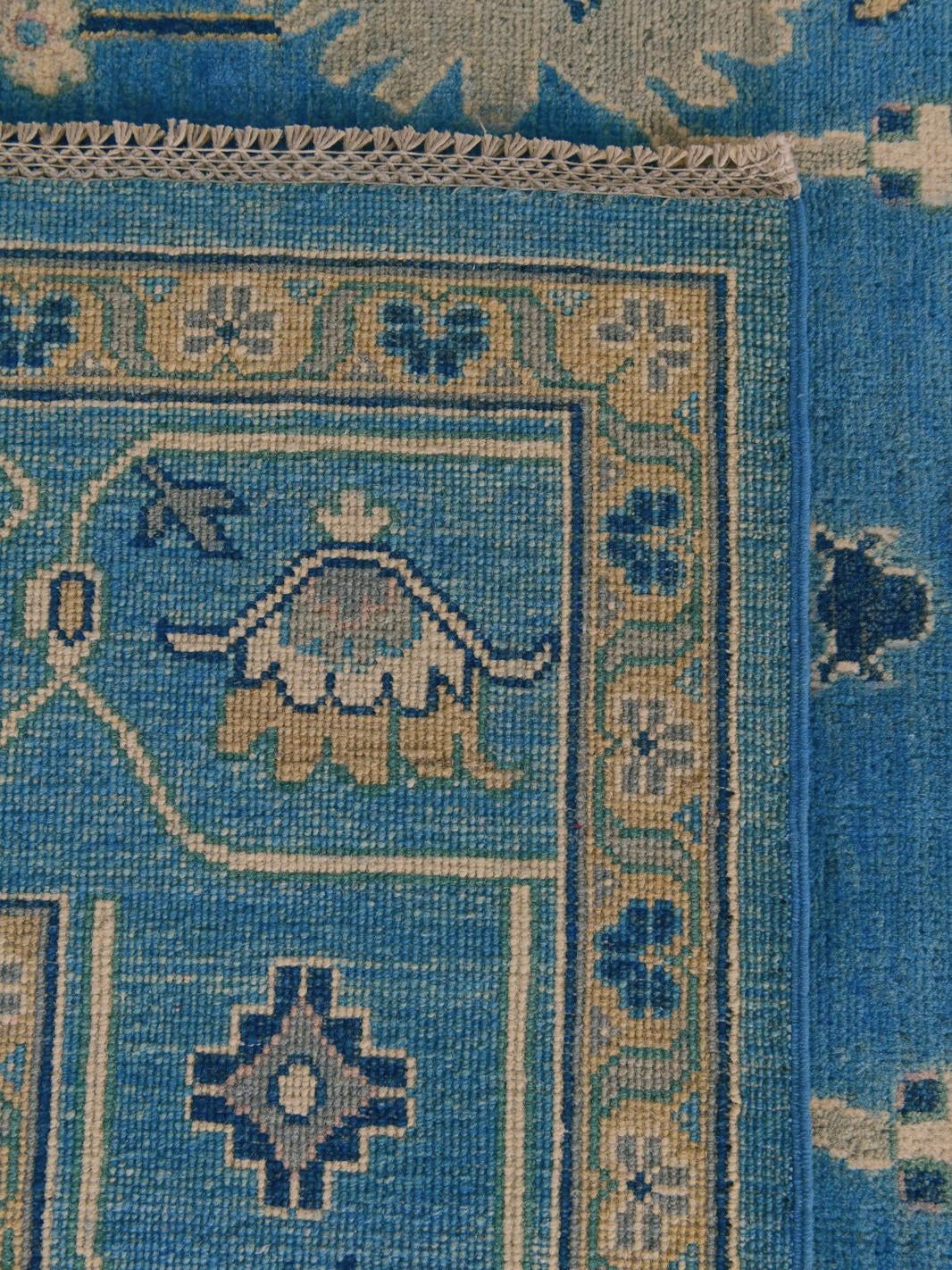 Detail image 12 of 12: 6' 9 x 9' 11 Hand Knotted Kazak Rug