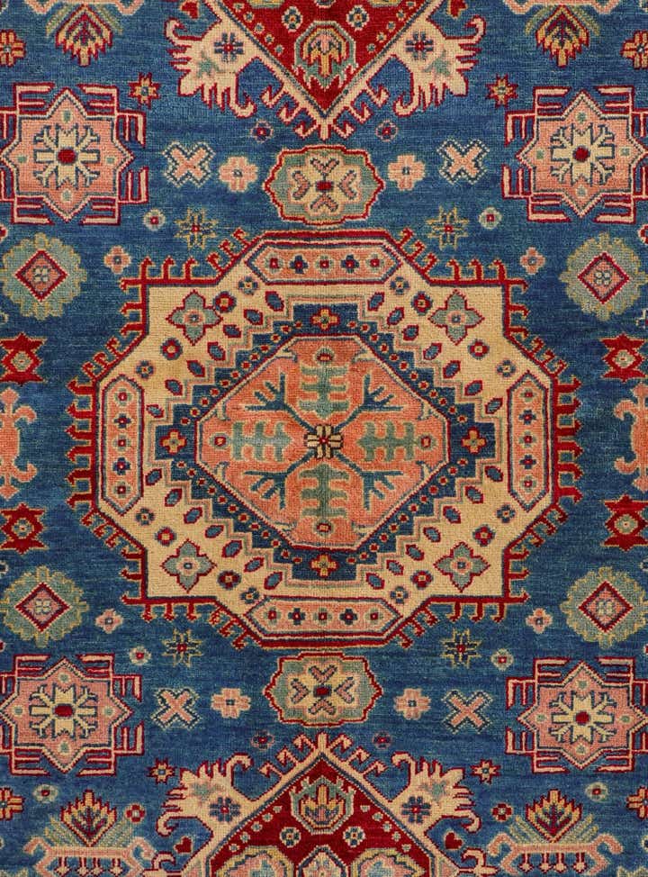 5' 6 x 8' Hand Knotted Kazak Rug