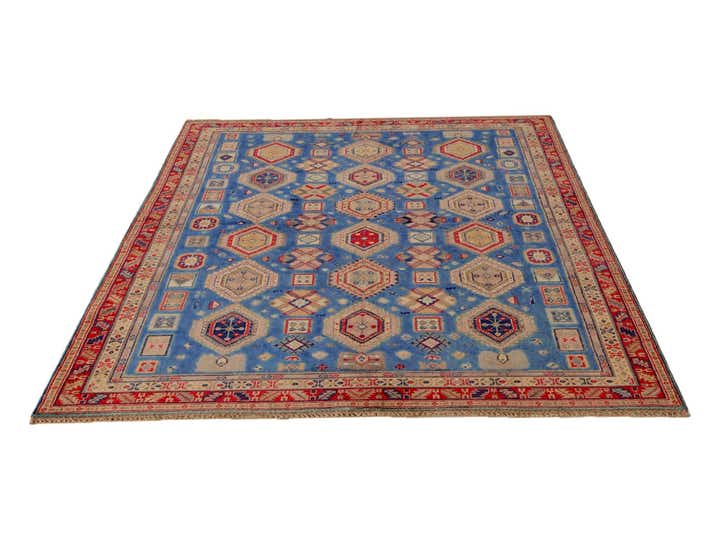 5' 8 x 7' 10 Hand Knotted Kazak Rug