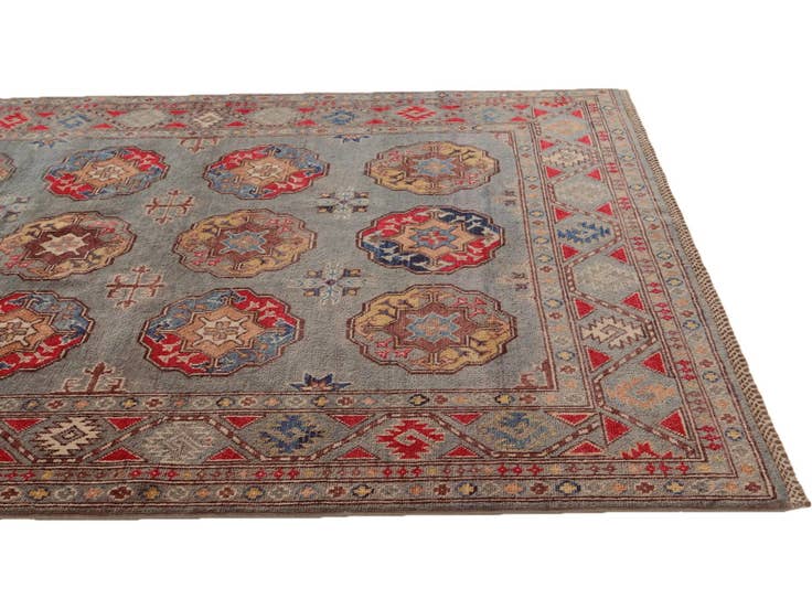 Detail image of 4' 10 x 6' 6 Hand Knotted Kazak Rug