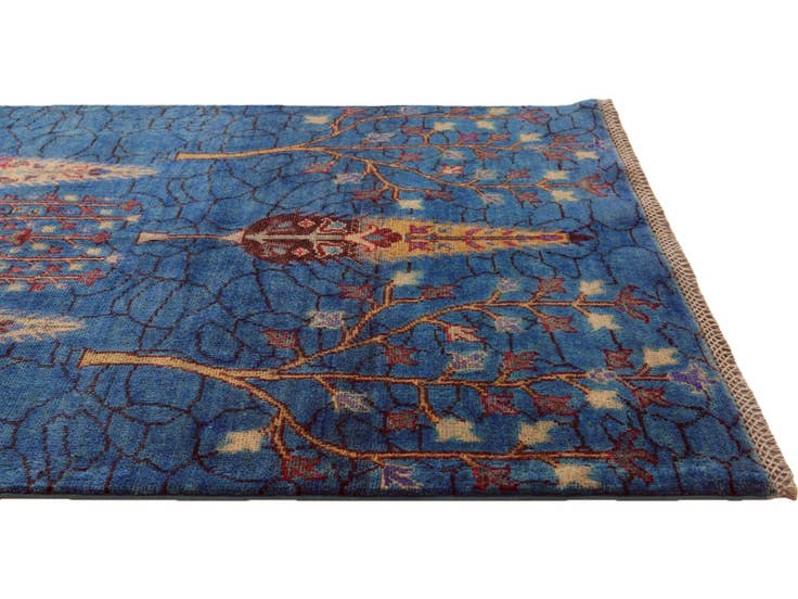 Detail image of 3' 3 x 4' 9 Hand Knotted Kazak Rug