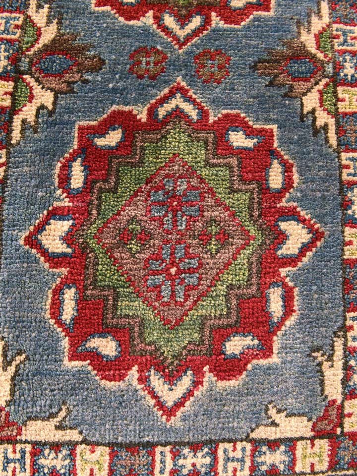 2' x 3' Hand Knotted Kazak Rug