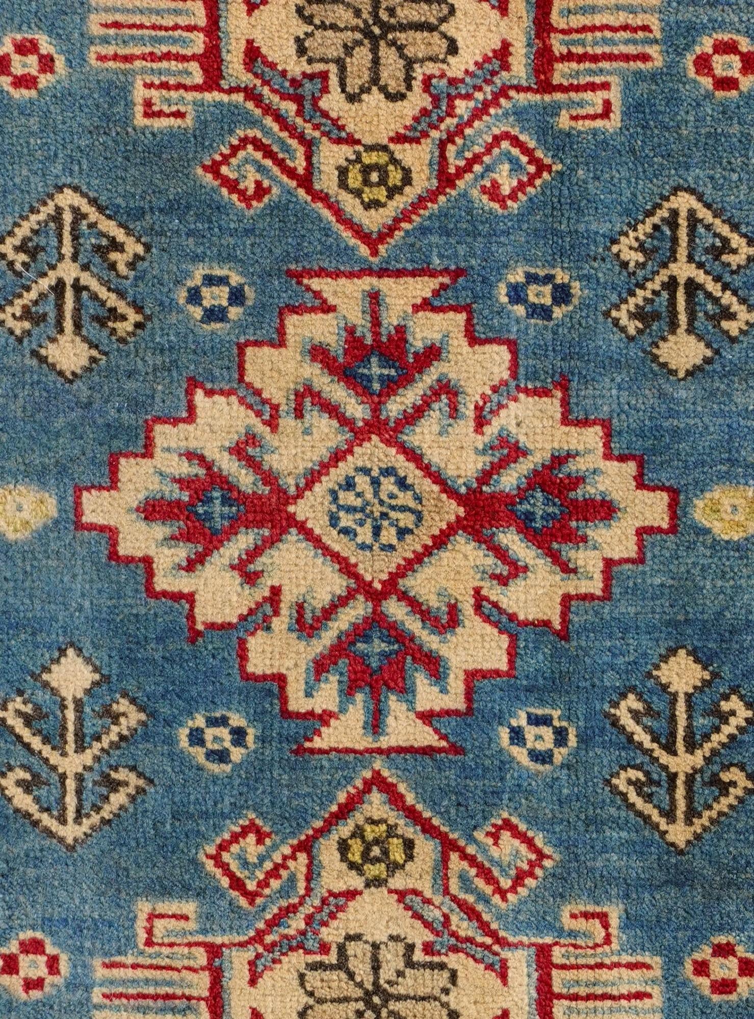 2' x 3' Hand Knotted Kazak Rug