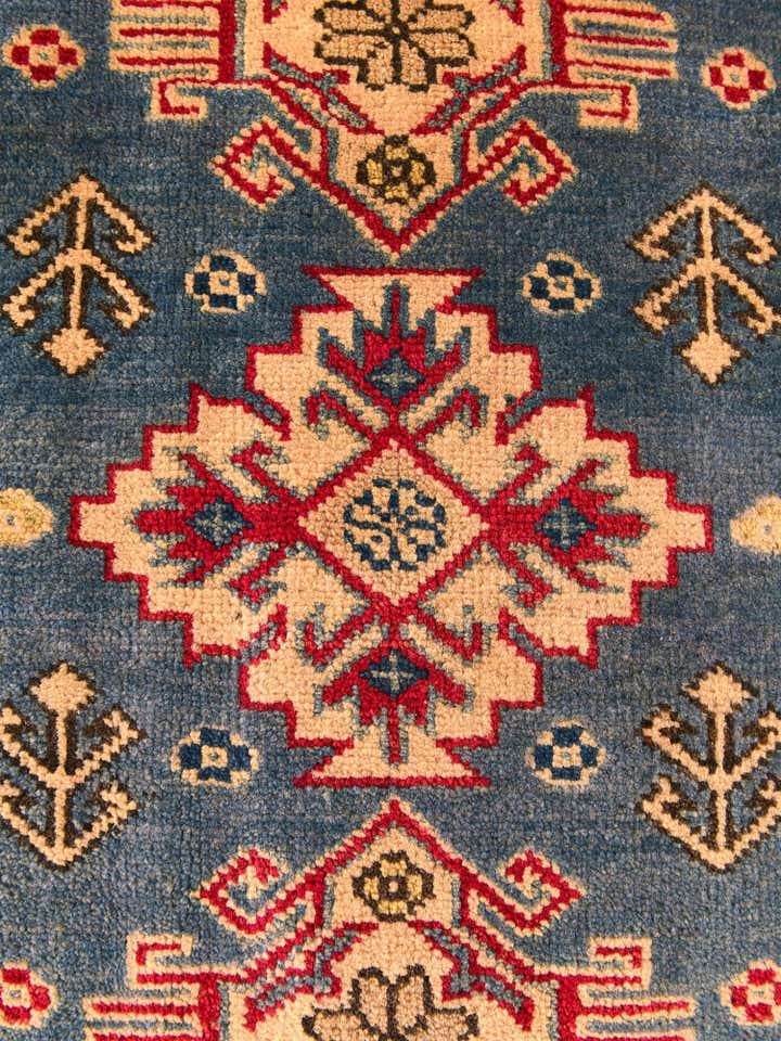 2' x 3' Hand Knotted Kazak Rug