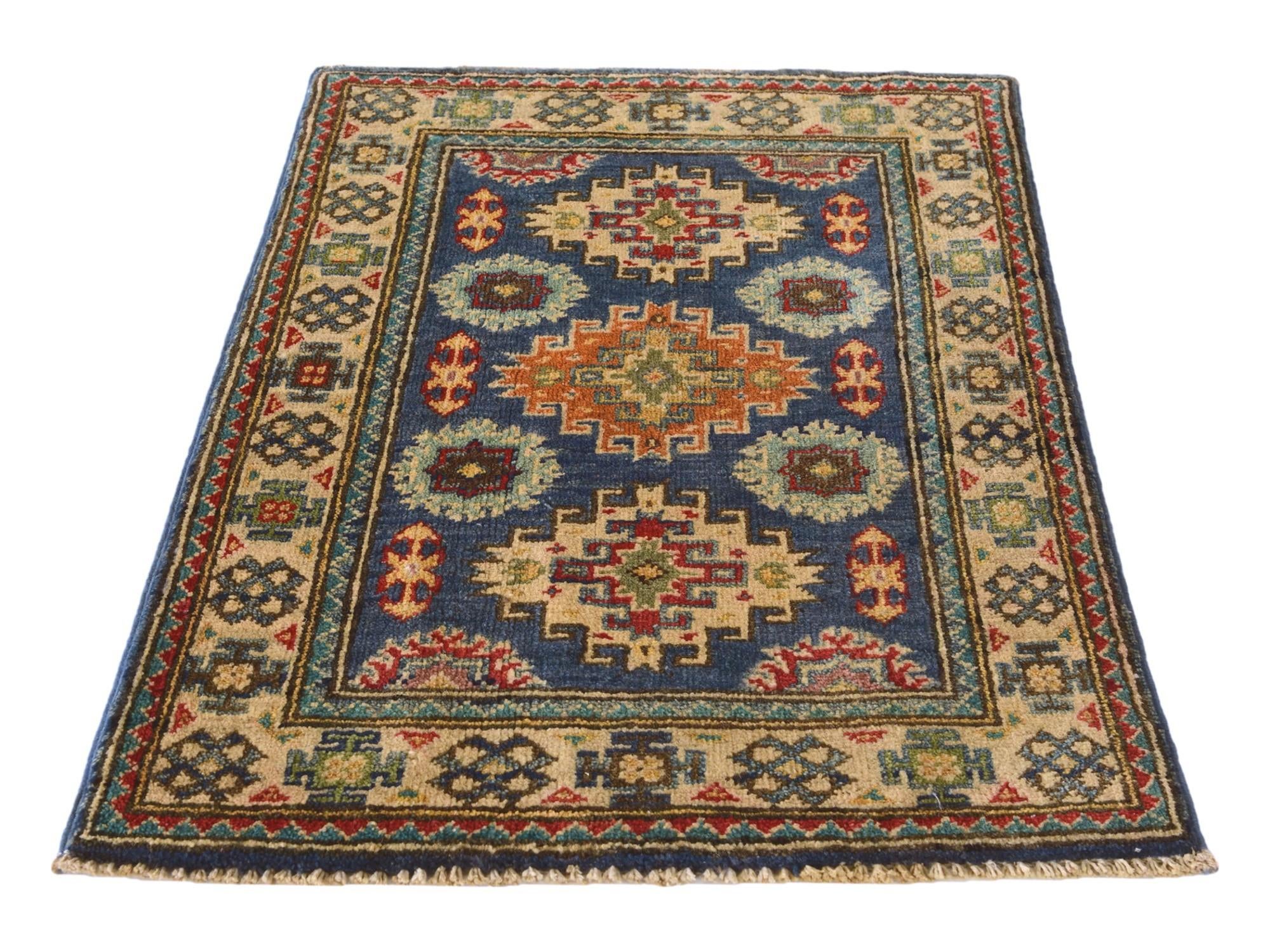 2' x 3' Hand Knotted Kazak Rug
