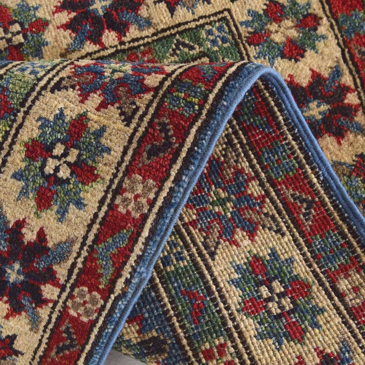 Detail image of 2' x 3' Hand Knotted Kazak Rug