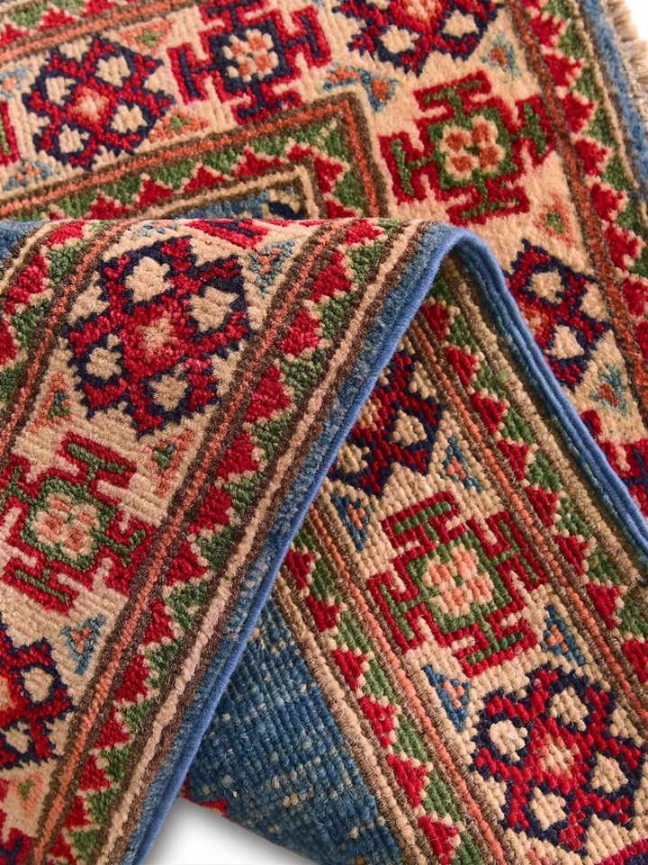 2' 1 x 3' Hand Knotted Kazak Rug