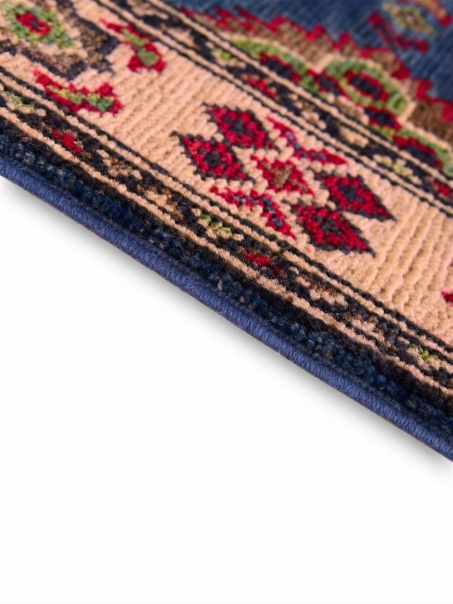 1' 10 x 3' Hand Knotted Kazak Rug