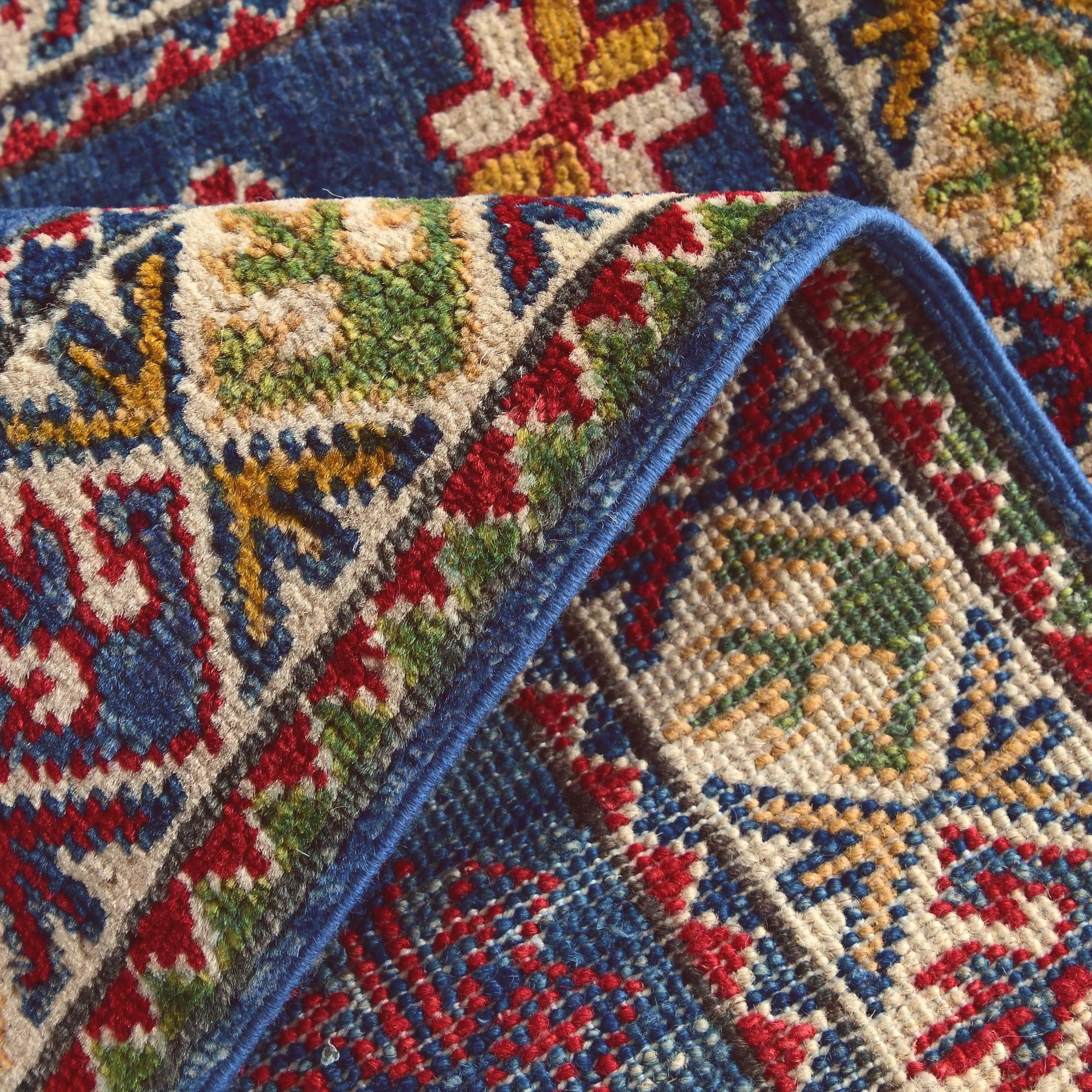 2' 2 x 2' 11 Hand Knotted Kazak Rug