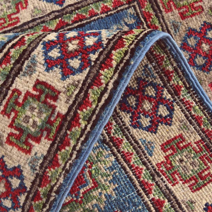 Detail image of 2' x 3' Hand Knotted Kazak Rug