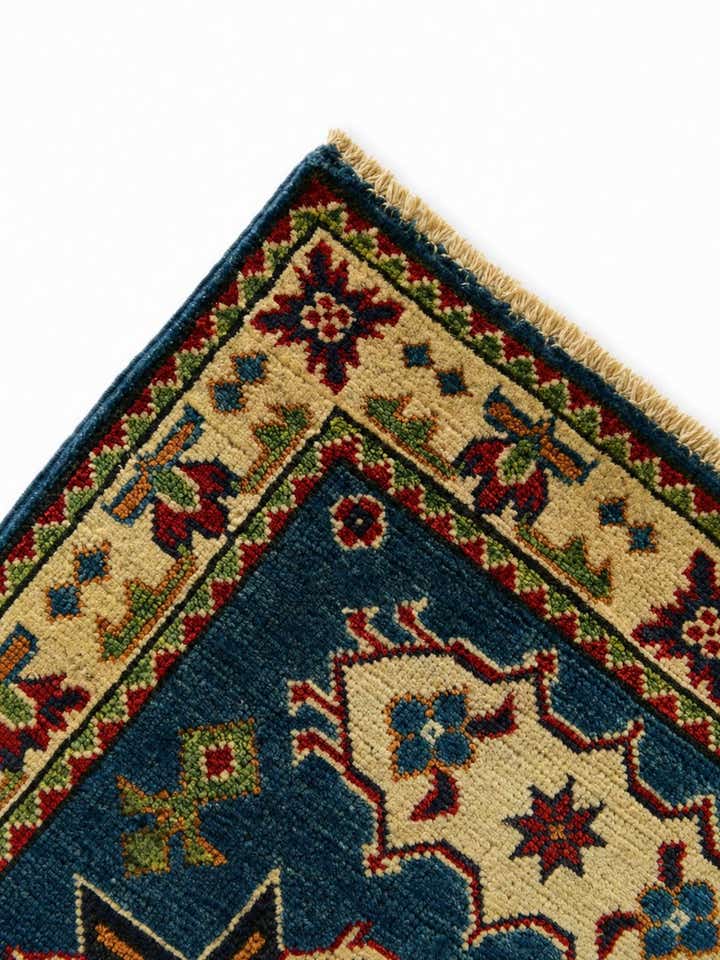 2' x 3' Hand Knotted Kazak Rug
