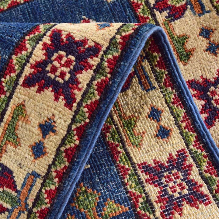 2' x 3' Hand Knotted Kazak Rug